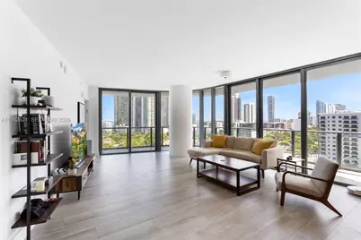 121 NE 34th St #1204, Miami, FL 33137 - Photo 3