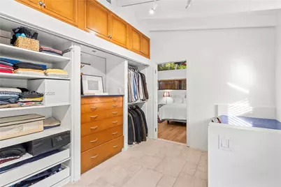 2132 Middle River Dr, Fort Lauderdale, FL 33305 - Photo 23