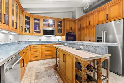 2132 Middle River Dr, Fort Lauderdale, FL 33305 - Photo 17