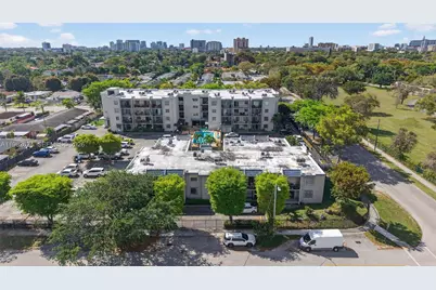 3181 SW 13th St #416, Miami, FL 33145 - Photo 33