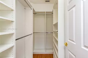 16061 Emerald Cove Rd, Weston, FL 33331 - Photo 21