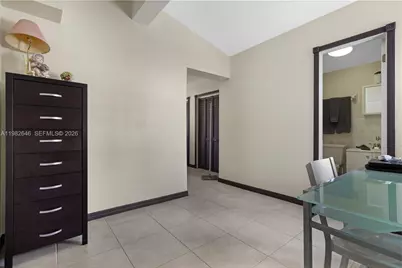 4660 W 9th Ave, Hialeah, FL 33012 - Photo 29