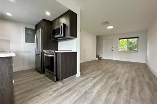 913 NE 17th St, Fort Lauderdale, FL 33305 - Photo 1