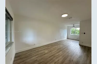 913 NE 17th St #8, Fort Lauderdale, FL 33305 - Photo 9