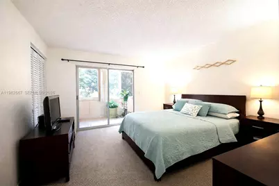 800 SW 131st Ave #308F, Pembroke Pines, FL 33027 - Photo 5