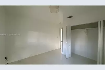 560 NE 67th St #1, Miami, FL 33138 - Photo 7