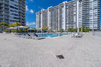 18071 Biscayne Blvd #402, Aventura, FL 33160 - Photo 55