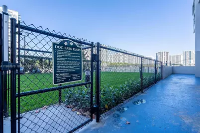 18071 Biscayne Blvd #402, Aventura, FL 33160 - Photo 61