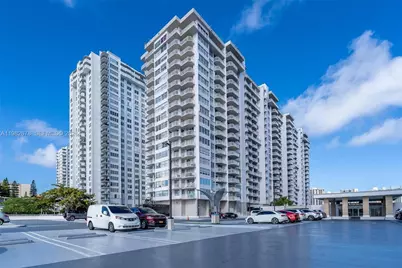 18071 Biscayne Blvd #402, Aventura, FL 33160 - Photo 1