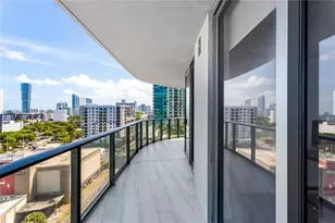 121 NE 34th St, Miami, FL 33137 - Photo 5