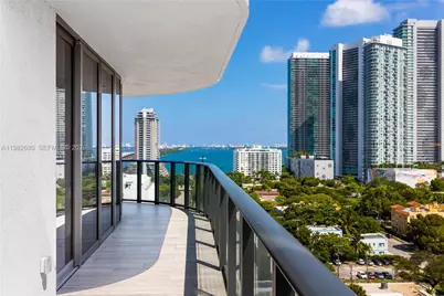 121 NE 34th St #1204, Miami, FL 33137 - Photo 7