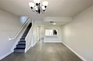 16769 Hemingway Dr, Weston, FL 33326 - Photo 13