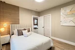 13900 NE 16th Ct, North Miami, FL 33181 - Photo 17