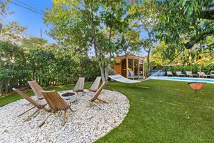 13900 NE 16th Ct, North Miami, FL 33181 - Photo 47