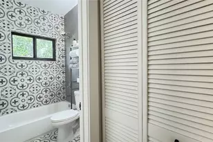 13900 NE 16th Ct, North Miami, FL 33181 - Photo 21