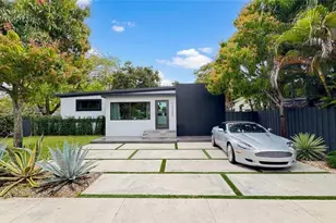 13900 NE 16th Ct, North Miami, FL 33181 - Photo 1