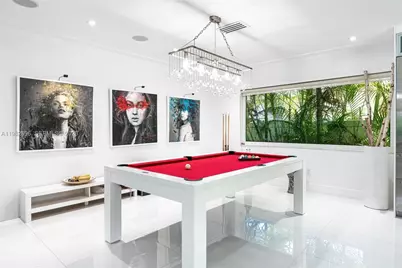 1865 Daytonia Rd, Miami Beach, FL 33141 - Photo 9