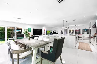 1865 Daytonia Rd, Miami Beach, FL 33141 - Photo 5