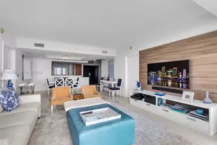 1331 Brickell Bay Dr, Miami, FL 33131 - Photo 7