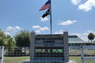 225 S Fronda St, Clewiston, FL 33440 - Photo 5