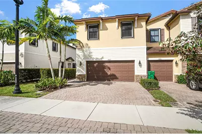 4665 Caspian Way, Davie, FL 33314 - Photo 3