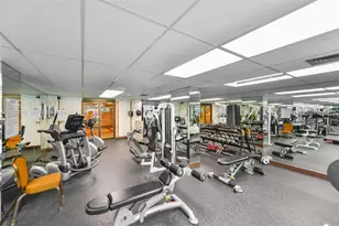 1980 S Ocean Dr, Hallandale Beach, FL 33009 - Photo 35