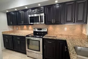 18870 NW 57th Ave, Hialeah, FL 33015 - Photo 3