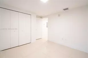 1971 Bay Dr, Miami Beach, FL 33141 - Photo 15