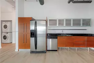 10 SW South River Dr, Miami, FL 33130 - Photo 3