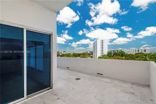 10 SW South River Dr, Miami, FL 33130 - Photo 17