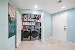 3030 NE 188th St, Aventura, FL 33180 - Photo 13