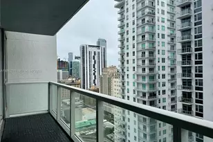 253 NE 2nd St, Miami, FL 33132 - Photo 13