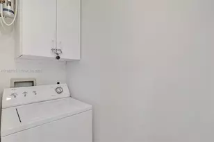 3942 NE 171 St, North Miami Beach, FL 33160 - Photo 41