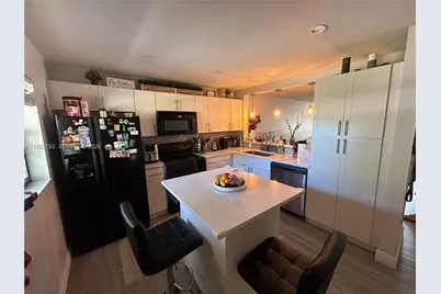 200 Gate Rd #207, Hollywood, FL 33024 - Photo 3