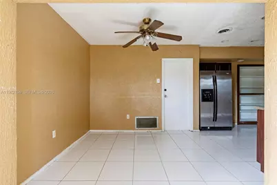 6600 NW 26th St, Sunrise, FL 33313 - Photo 17