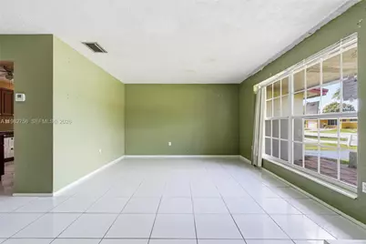 6600 NW 26th St, Sunrise, FL 33313 - Photo 7