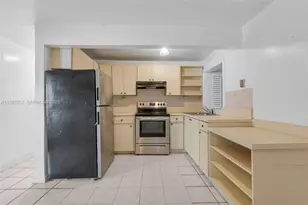 10230 SW 172nd St, Miami, FL 33157 - Photo 11