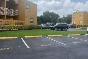 9701 Fontainebleau Blvd, Miami, FL 33172 - Photo 5