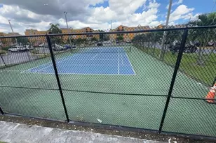 9701 Fontainebleau Blvd, Miami, FL 33172 - Photo 13