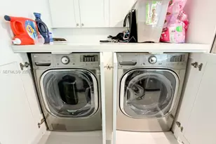 17228 NW 72nd Ct, Hialeah, FL 33015 - Photo 17