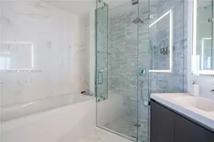 851 NE 1st Ave, Miami, FL 33132 - Photo 17