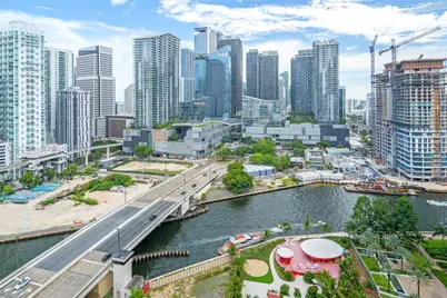 350 S Miami Ave #2412, Miami, FL 33130 - Photo 9