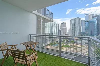 350 S Miami Ave #2412, Miami, FL 33130 - Photo 5