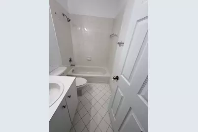 1690 NE 33rd Ave #106-6, Homestead, FL 33033 - Photo 11