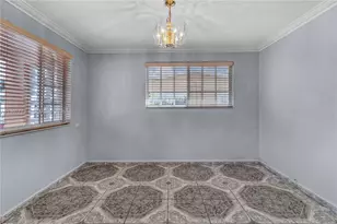 380 E 56th St, Hialeah, FL 33013 - Photo 15