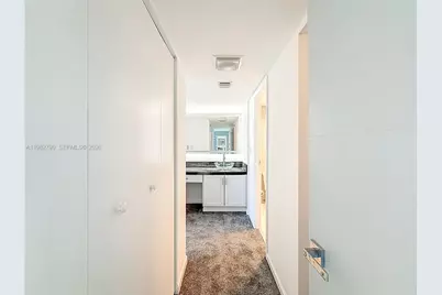 20301 W Country Club Dr #2428, Aventura, FL 33180 - Photo 23