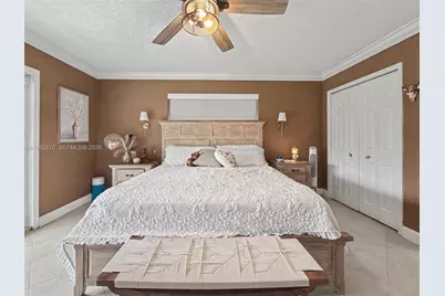 6726 Orchid Dr, Miami Lakes, FL 33014 - Photo 13