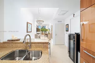 50 South Pointe Dr, Miami Beach, FL 33139 - Photo 11