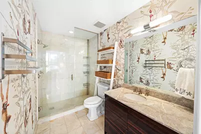 50 S Pointe Dr #509, Miami Beach, FL 33139 - Photo 7