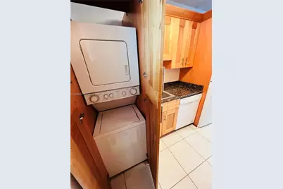 2033 Calais Dr #8, Miami Beach, FL 33141 - Photo 15